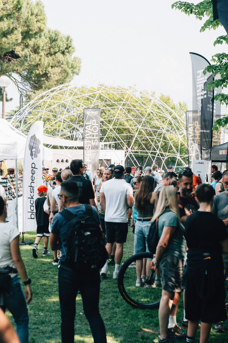 BF 2025 - Day 1 - Expo Area