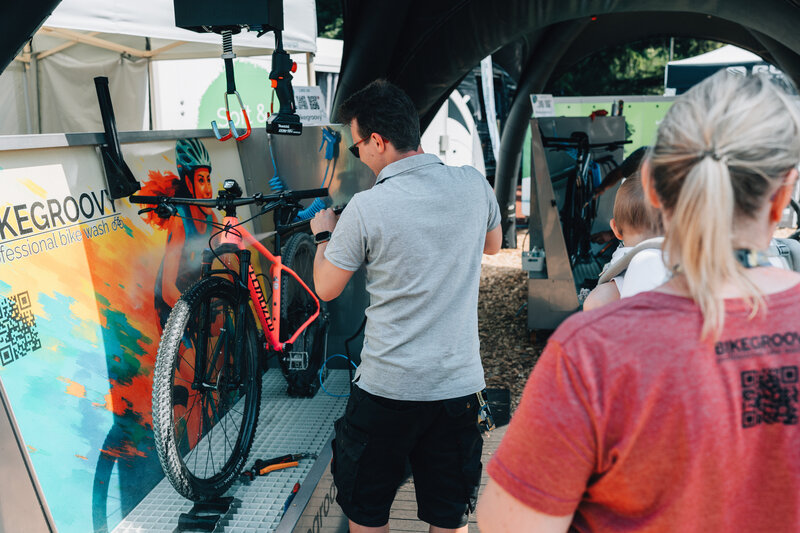 BF 2025 - Day 1 - Expo Area