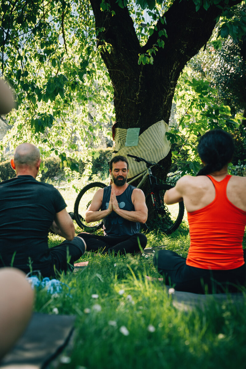 BF 2025 - Day 1 - Yoga for biker with Timo Pritzel